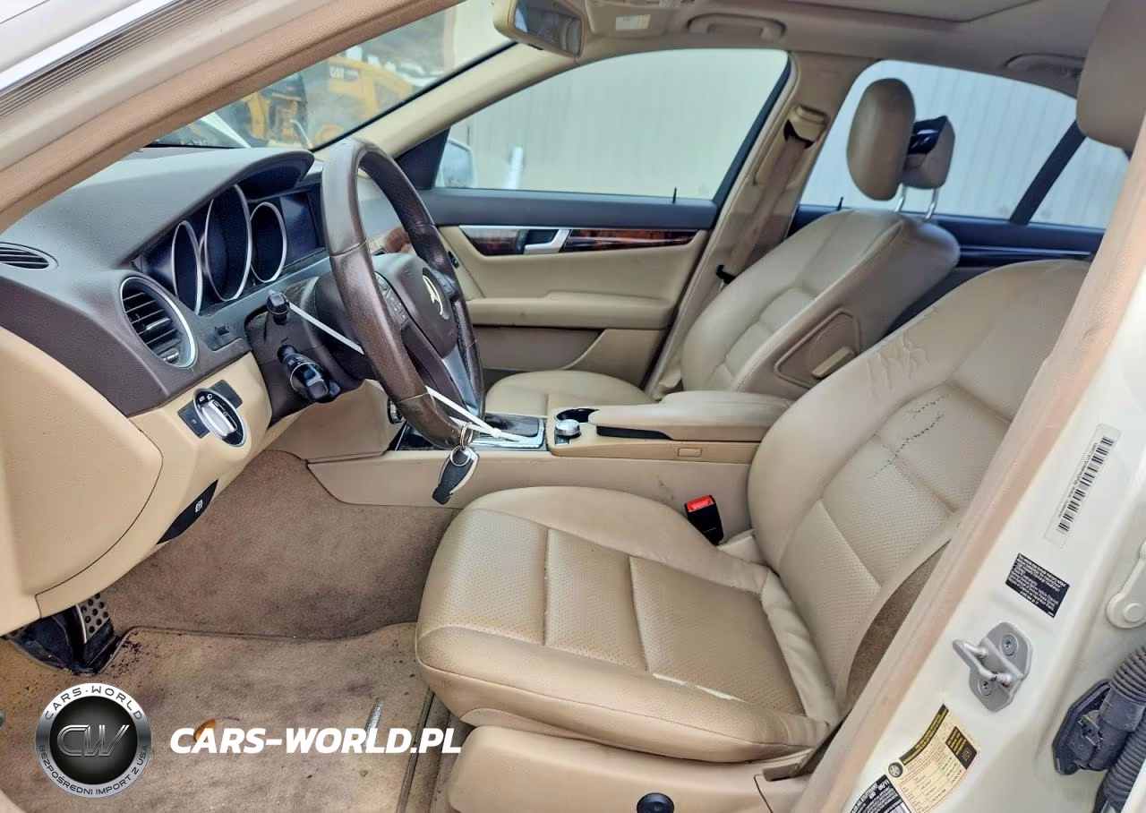 2012 Mercedes-Benz C 250 VIN:WDDGF4HB2CA631993 - 7