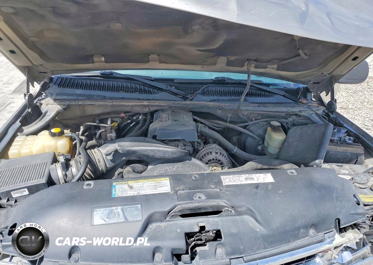 2000 Chevrolet Suburban K1500 VIN:3GNFK16T3YG179242 - 12