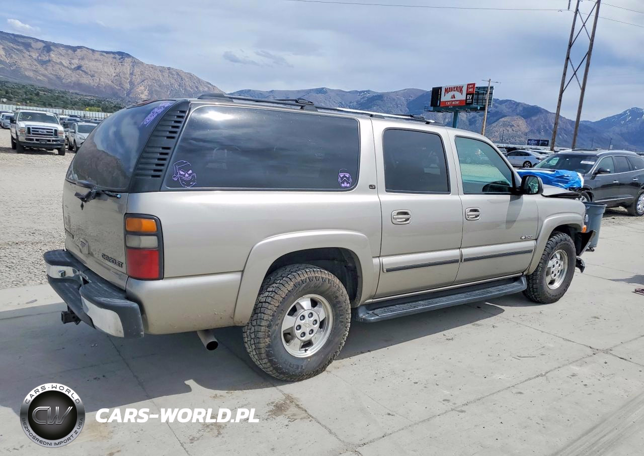 2000 Chevrolet Suburban K1500 VIN:3GNFK16T3YG179242 - 3
