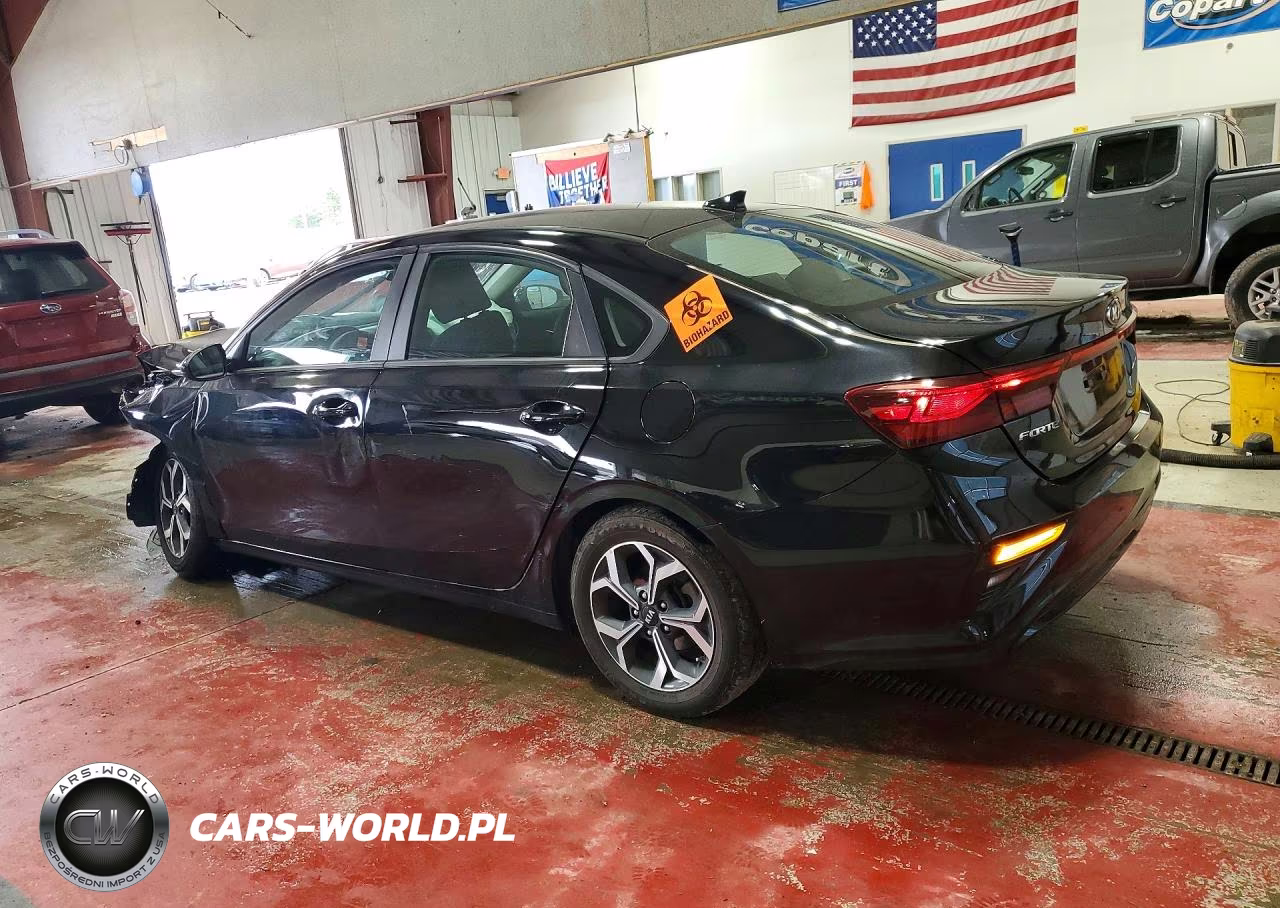 2021 Kia Forte Lxs VIN:3KPF24AD3ME268826 - 2