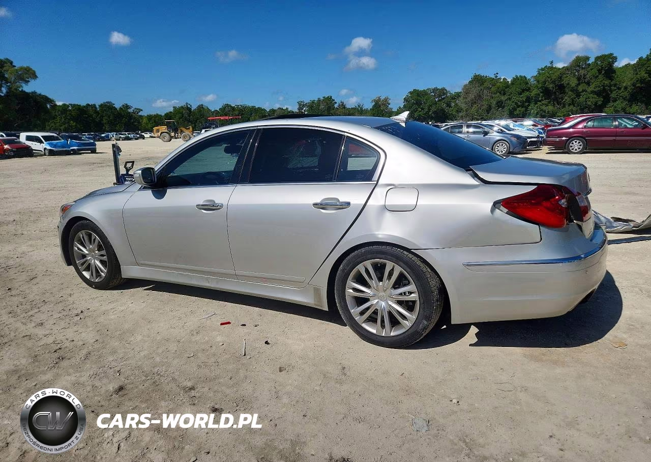 2012 Hyundai Genesis 3.8L VIN:KMHGC4DD2CU204396 - 2