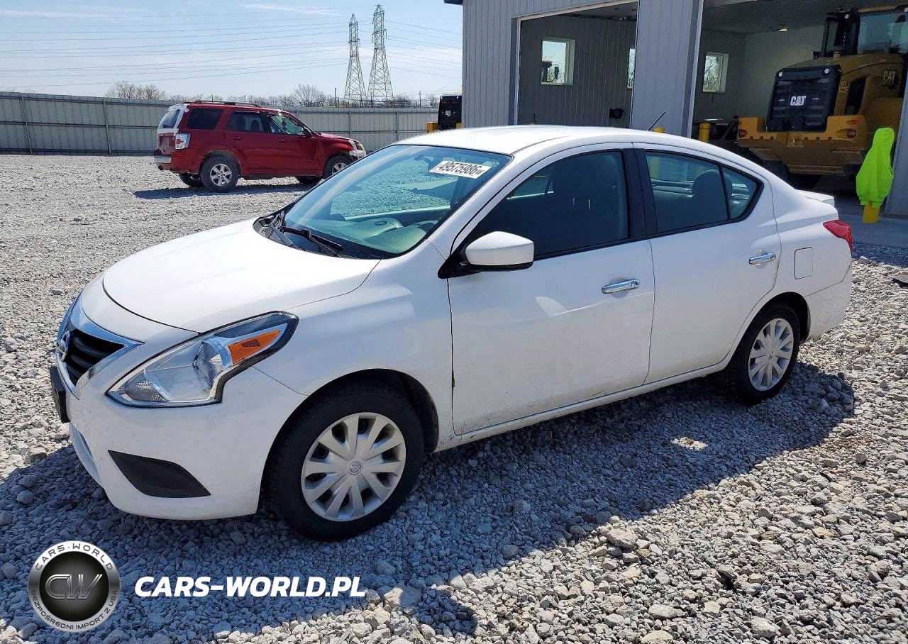 2018 Nissan Versa Sv