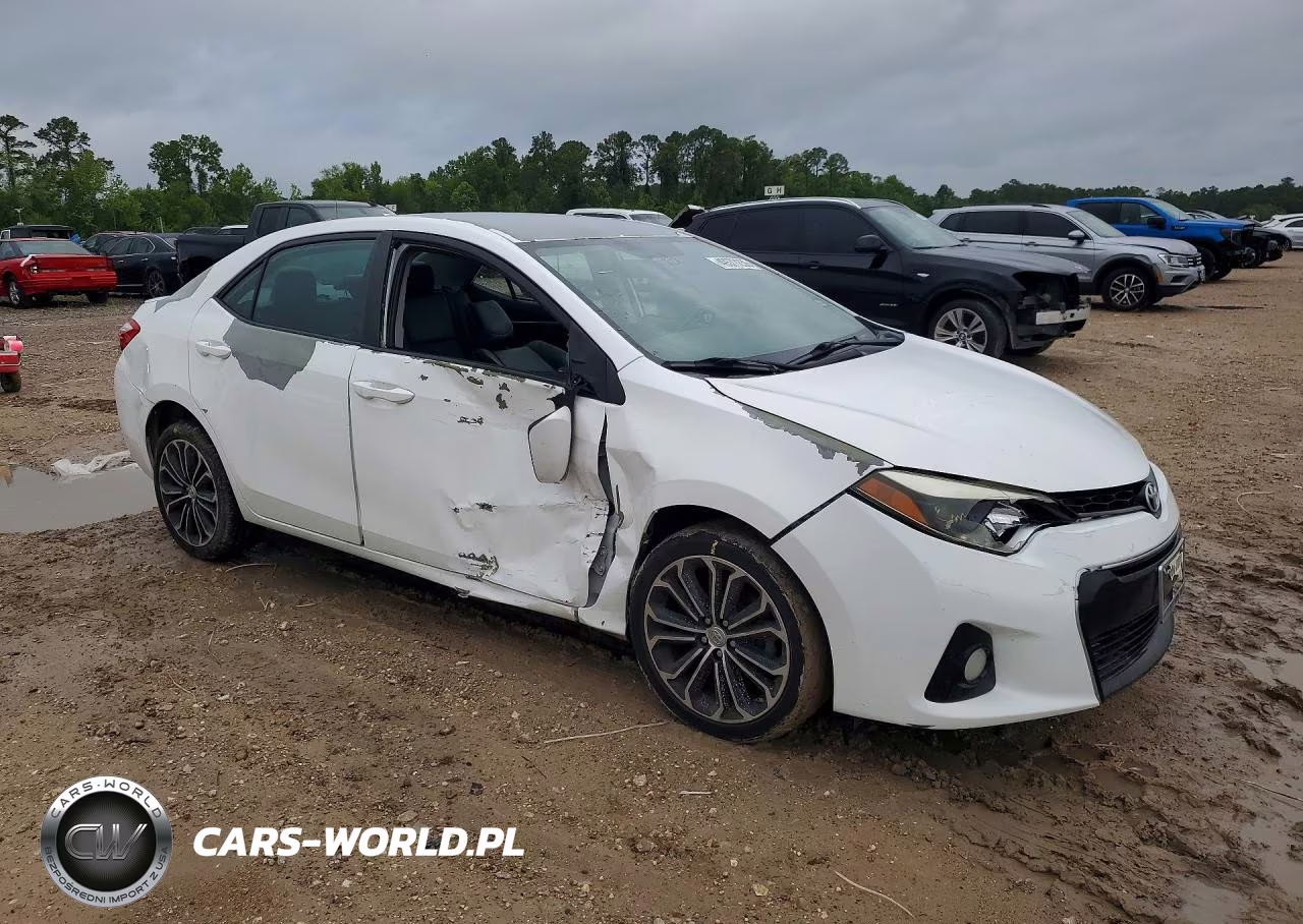 2016 Toyota Corolla S Plus VIN:5YFBURHE2GP430825 - 4