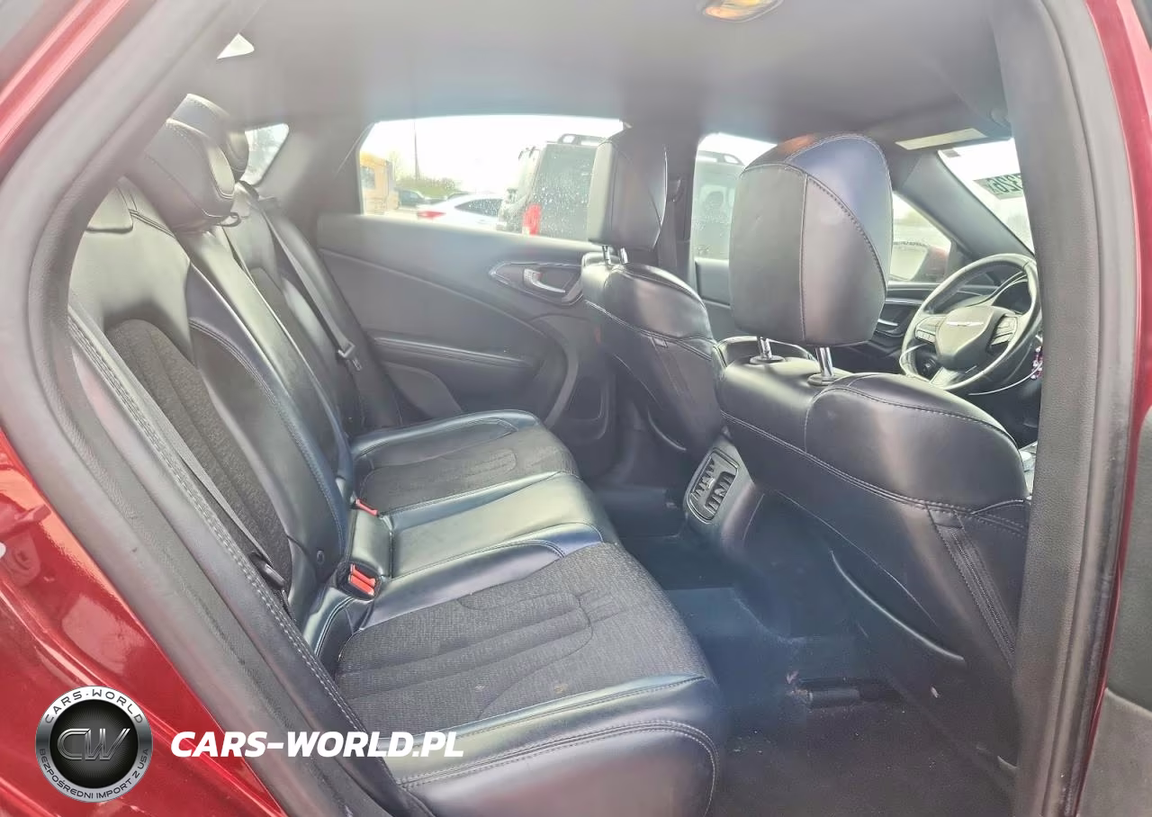 2015 Chrysler 200 S VIN:1C3CCCBB4FN756533 - 10