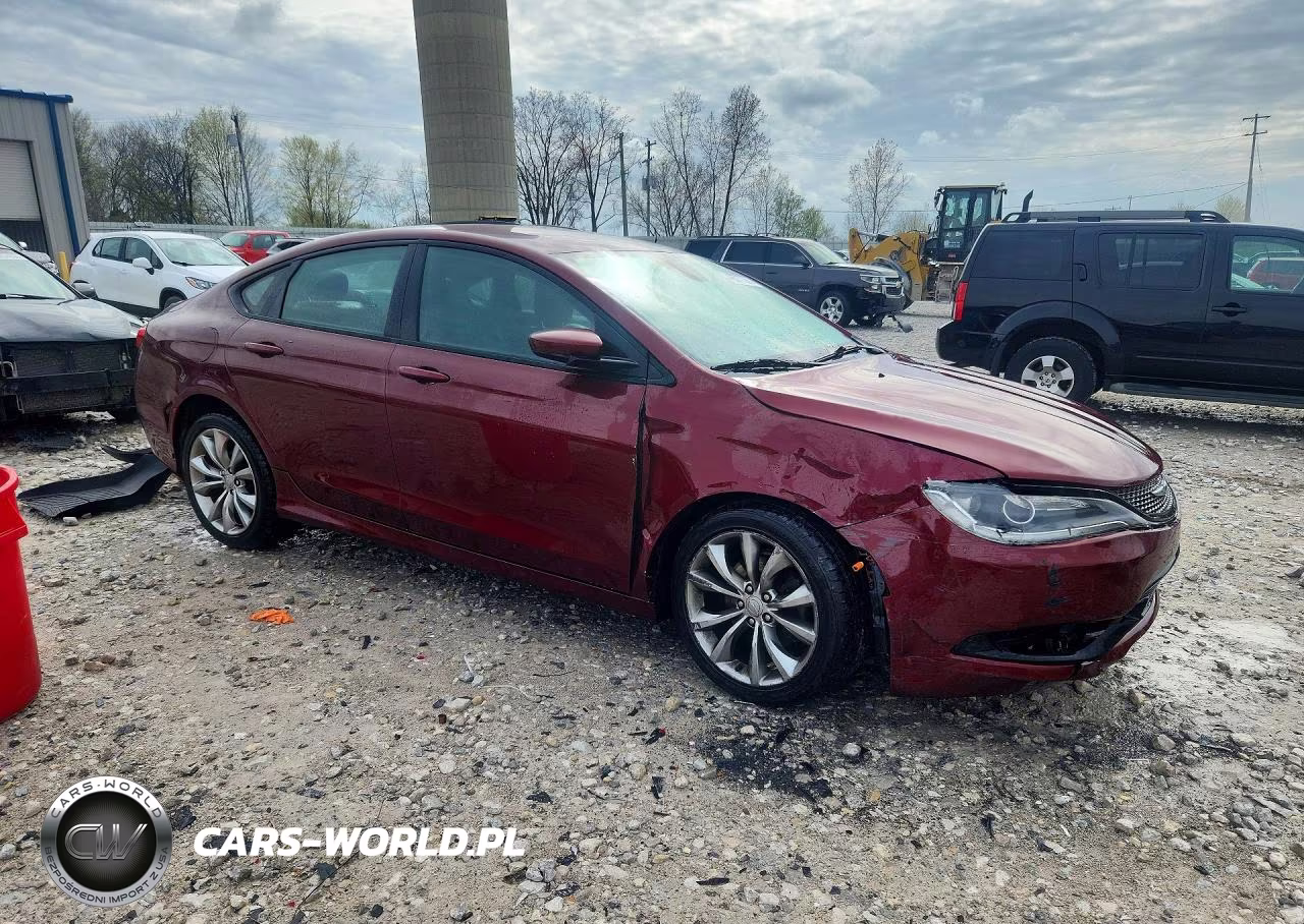2015 Chrysler 200 S VIN:1C3CCCBB4FN756533 - 4