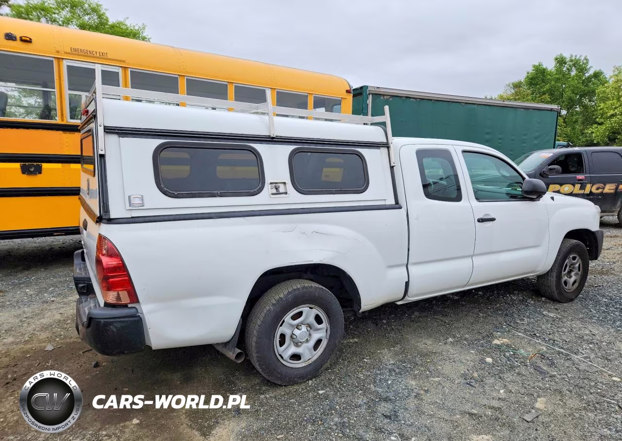2015 Toyota Tacoma Access Cab VIN:5TFTX4CN3FX063293 - 3