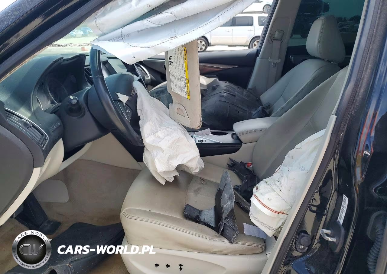 2015 Infiniti Q50 Base VIN:JN1BV7AR5FM398911 - 7