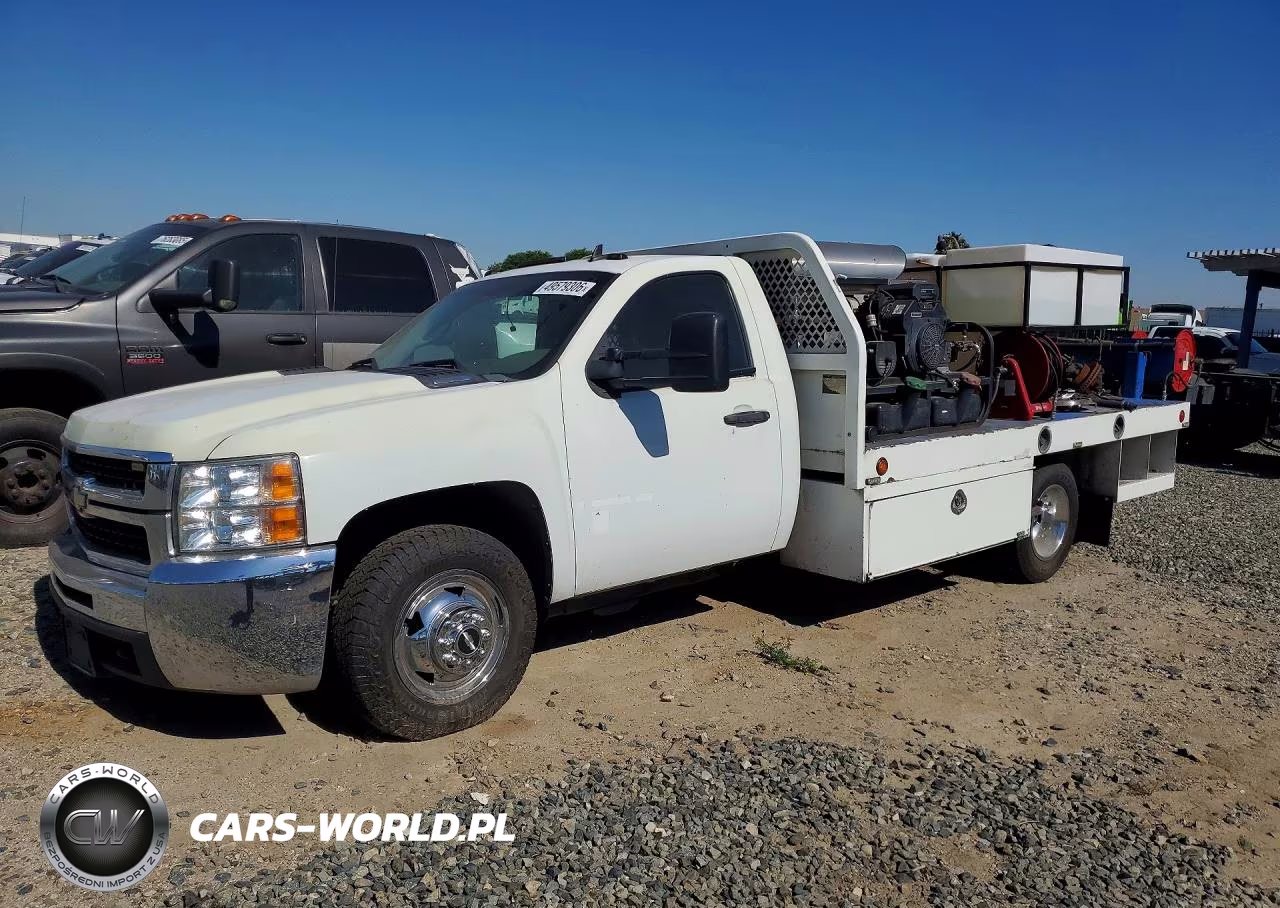 2009 Chevrolet Silverado C3500 – zdjęcie 1 z 13