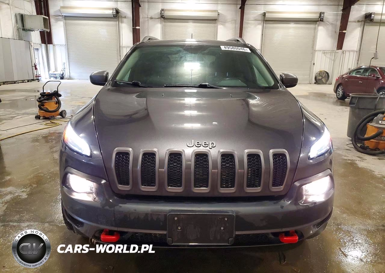 2015 Jeep Cherokee Trailhawk VIN:1C4PJMBS3FW520846 - 5