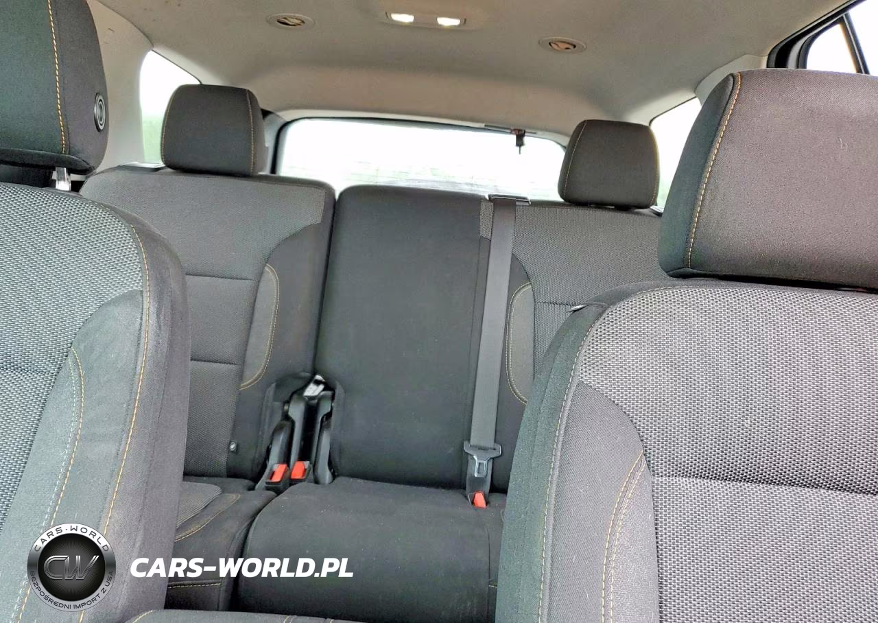 2020 Chevrolet Traverse Ls VIN:1GNERFKW6LJ234858 - 10