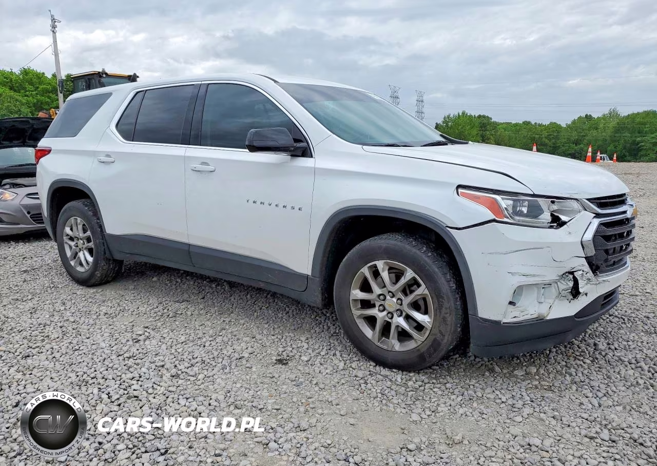 2020 Chevrolet Traverse Ls VIN:1GNERFKW6LJ234858 - 4