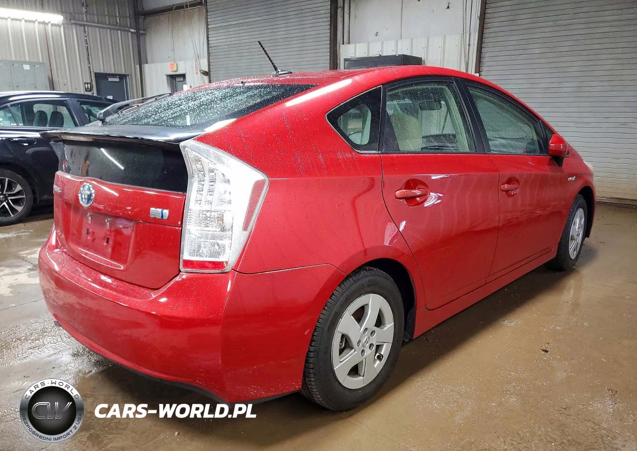 2011 Toyota Prius Two VIN:JTDKN3DU4B0290481 - 3