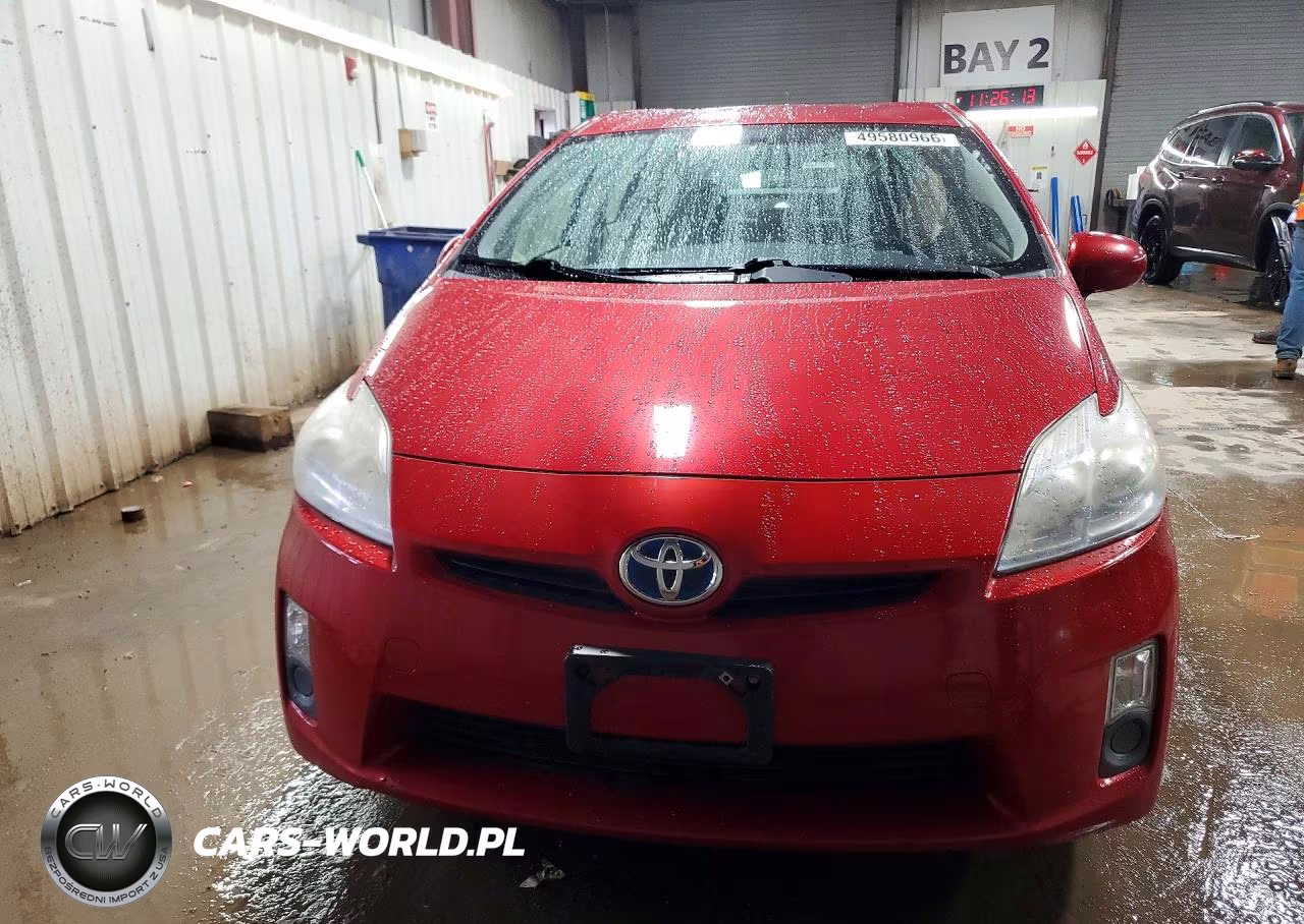 2011 Toyota Prius Two VIN:JTDKN3DU4B0290481 - 5