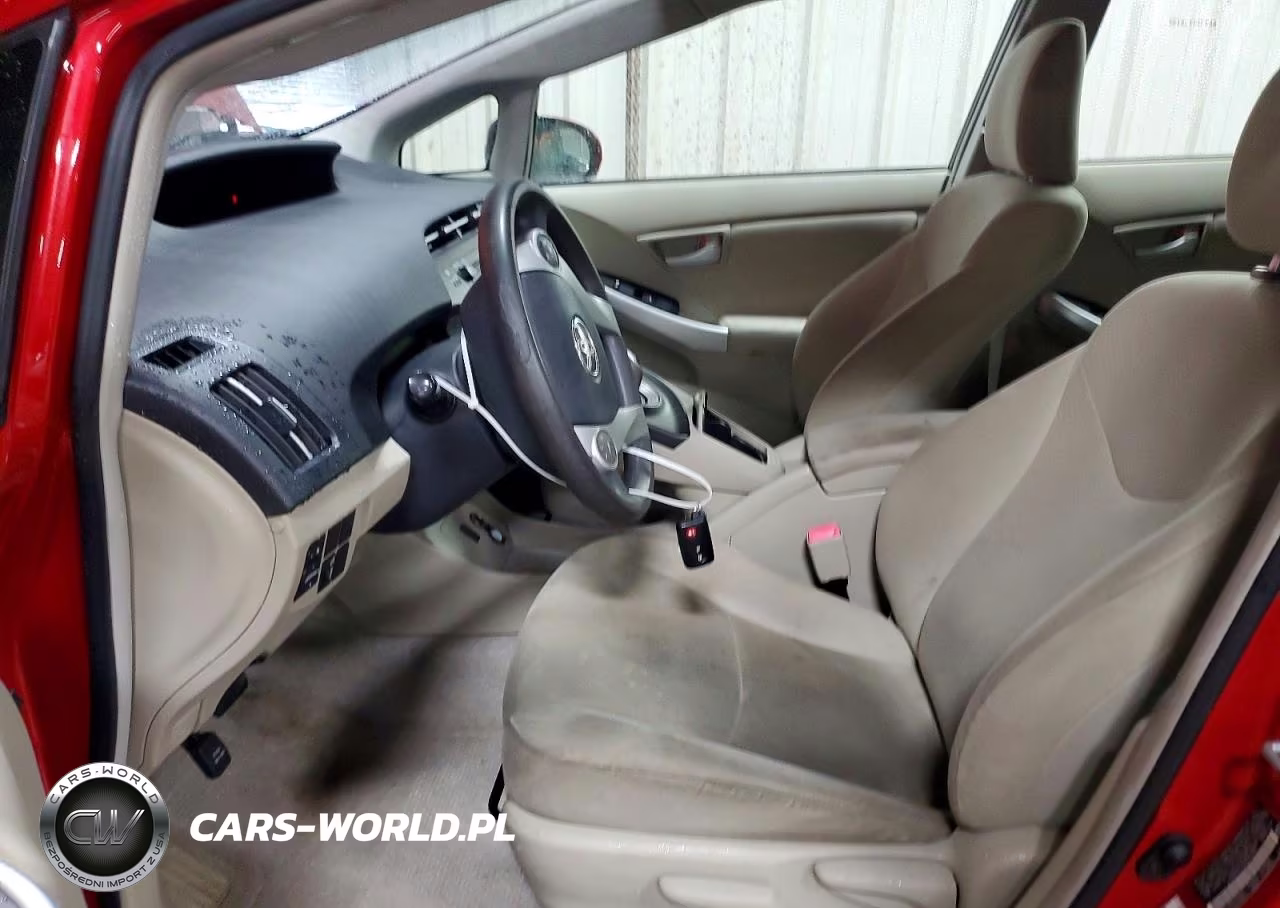 2011 Toyota Prius Two VIN:JTDKN3DU4B0290481 - 7