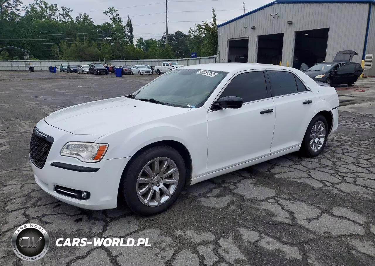 2012 Chrysler 300 Limited