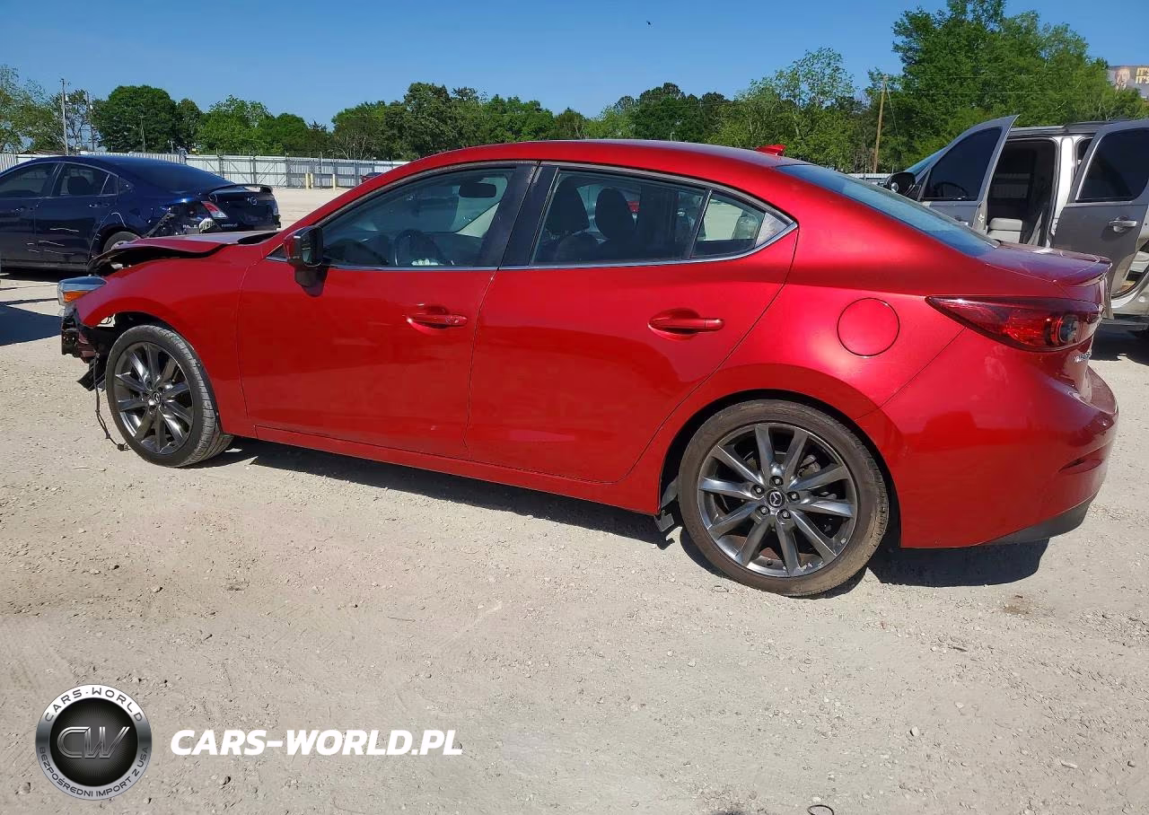 2018 Mazda 3 Touring VIN:3MZBN1V30JM217210 - 2