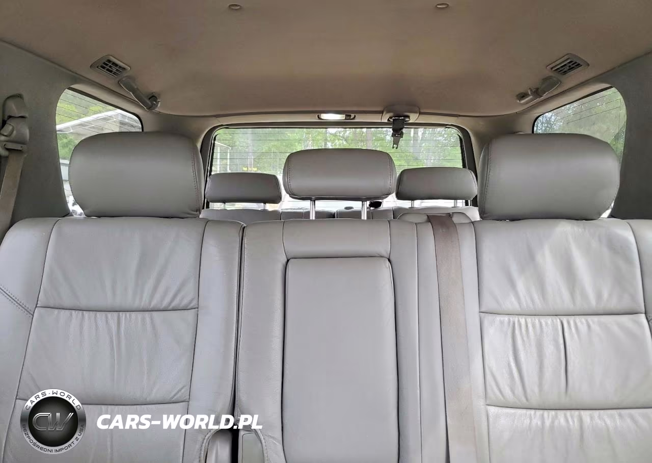 2007 Toyota Sequoia Sr5 VIN:5TDZT34A17S298763 - 10