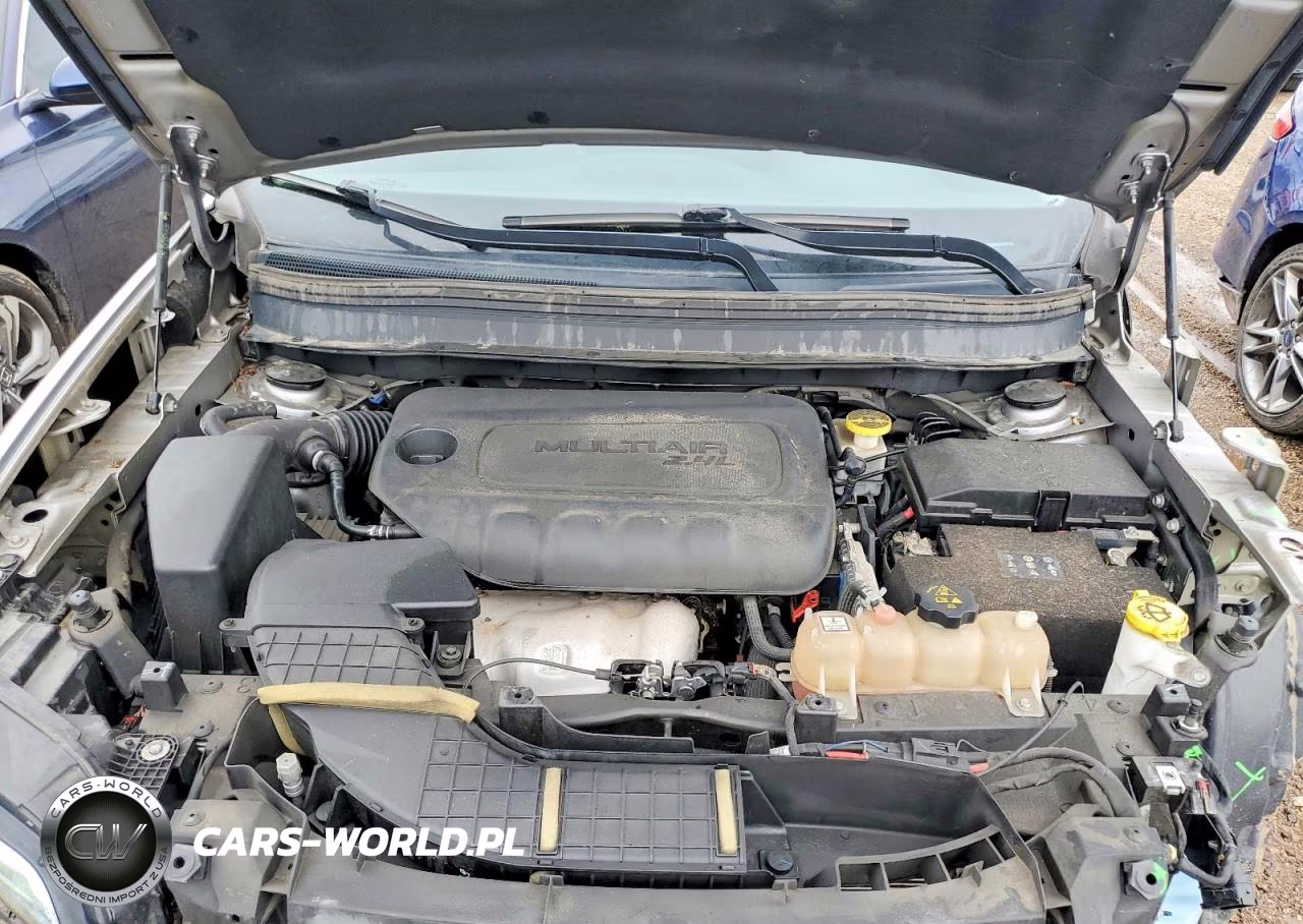 2019 Jeep Cherokee Latitude Plus VIN:1C4PJLLB4KD384225 - 11