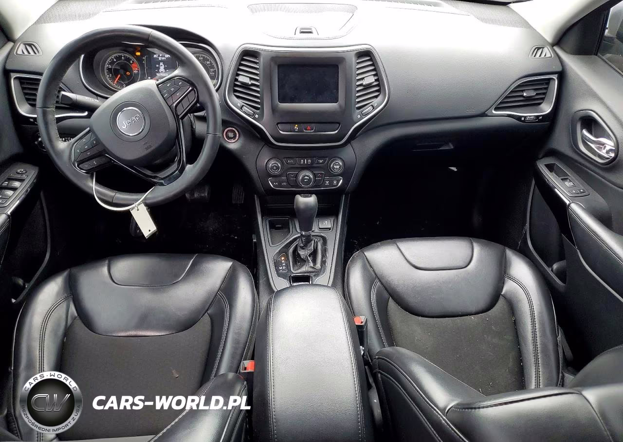 2019 Jeep Cherokee Latitude Plus VIN:1C4PJLLB4KD384225 - 8