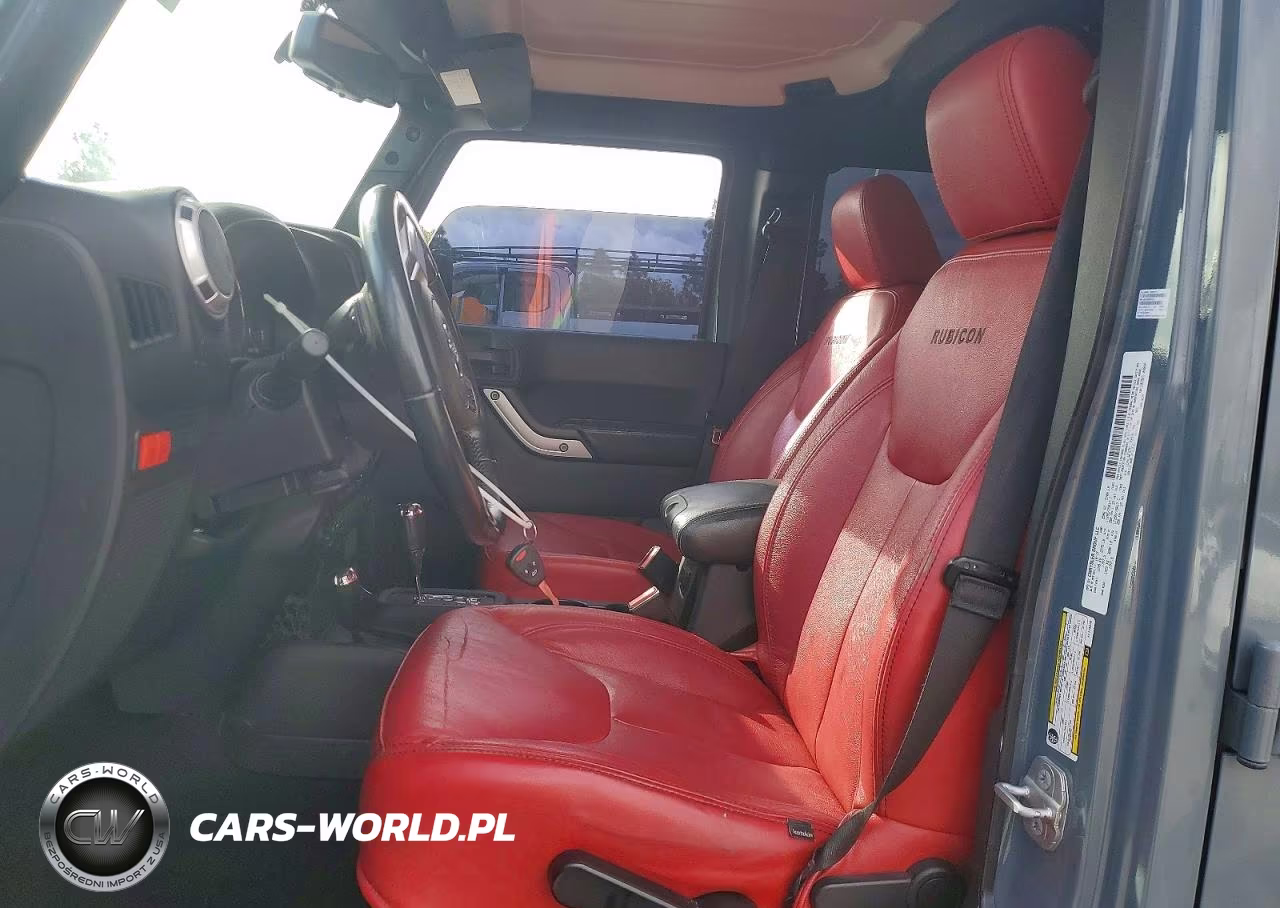 2014 Jeep Wrangler Unlimited Rubicon VIN:1C4HJWFG7EL173978 - 7