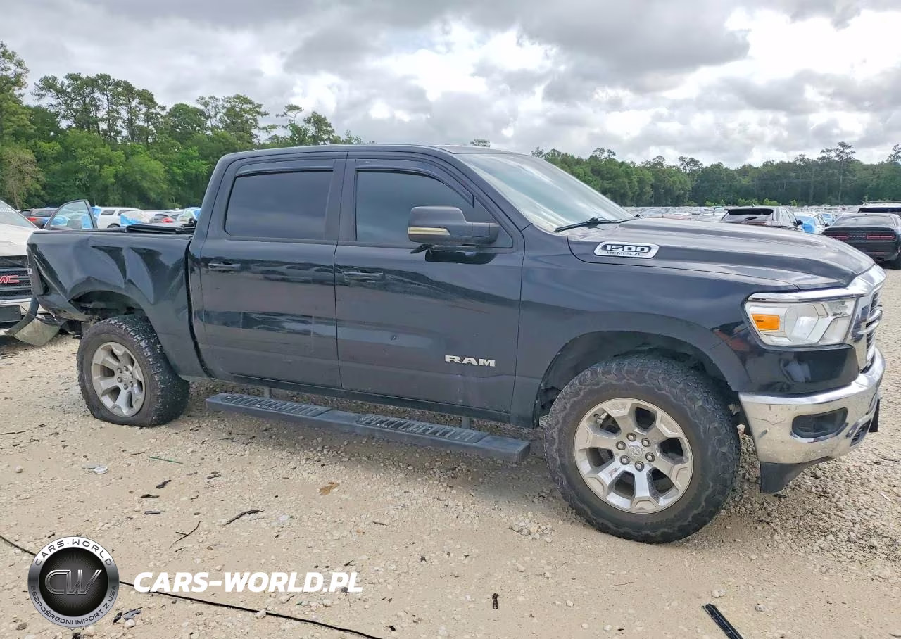2021 Ram 1500 Big Horn VIN:1C6RREFT9MN767597 - 4