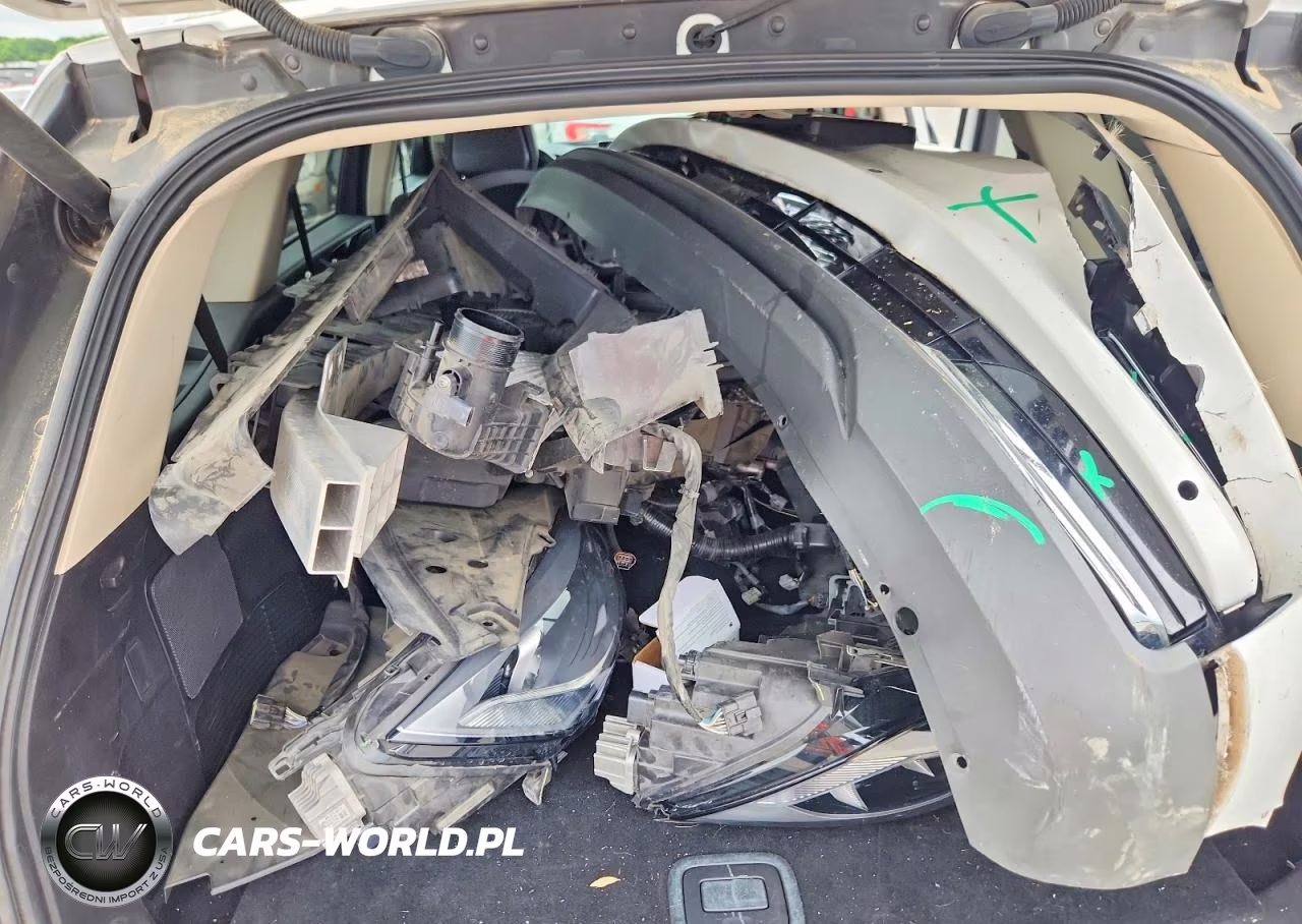 2020 Lincoln Aviator VIN:5LM5J6WC1LGL24392 - 13