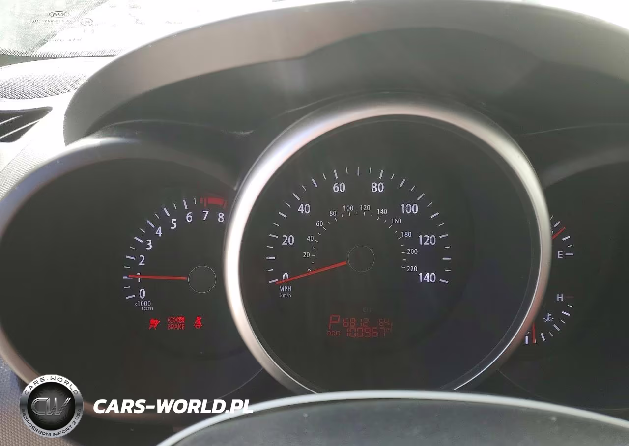 2013 Kia Soul + VIN:KNDJT2A68D7515190 - 9