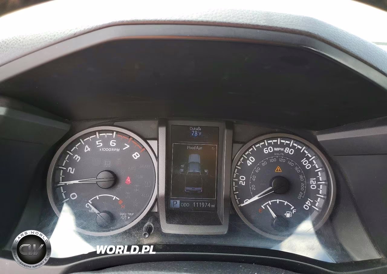 2018 Toyota Tacoma Trd Sport VIN:3TMDZ5BN6JM044015 - 9