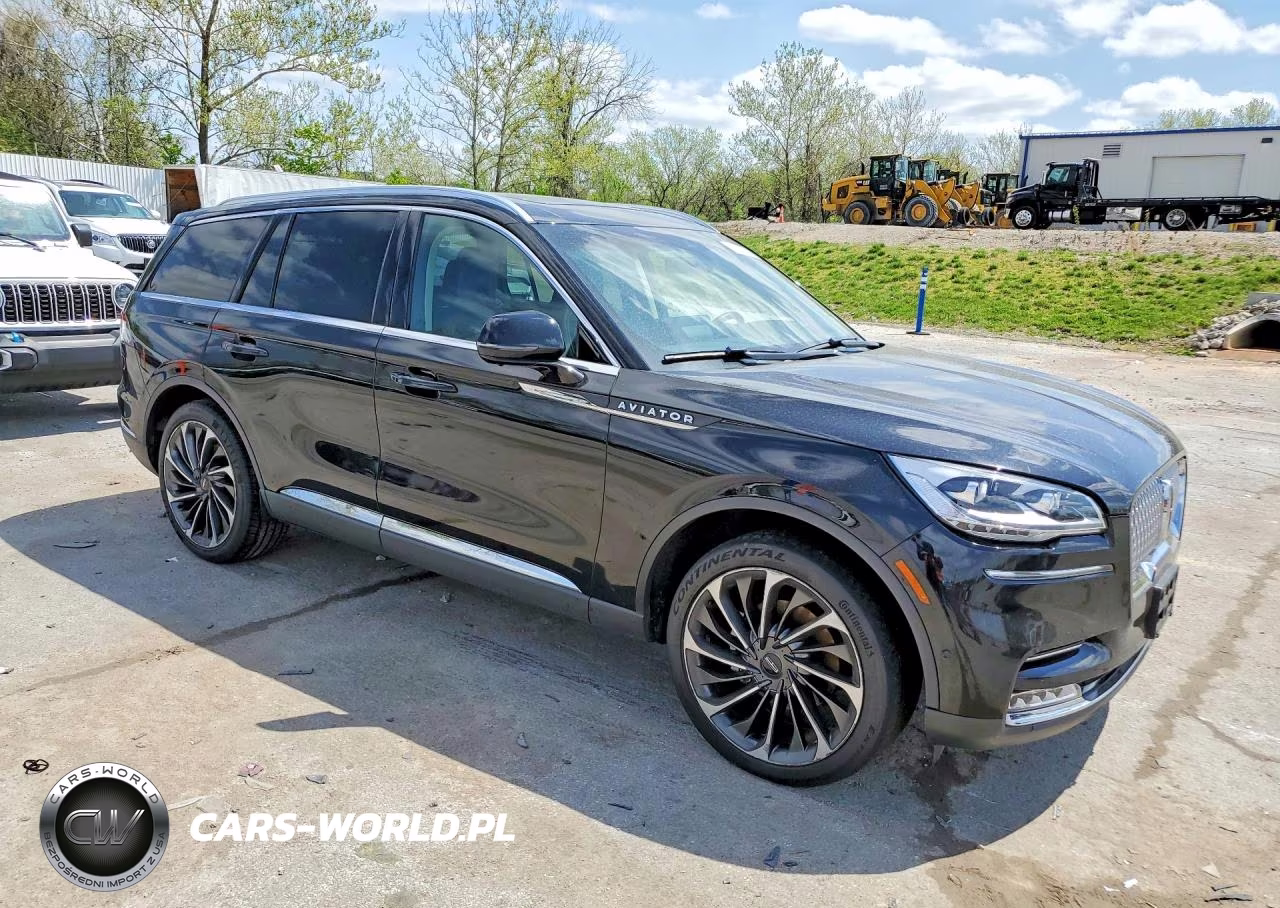 2020 Lincoln Aviator Reserve VIN:5LM5J7XC7LGL23333 - 4