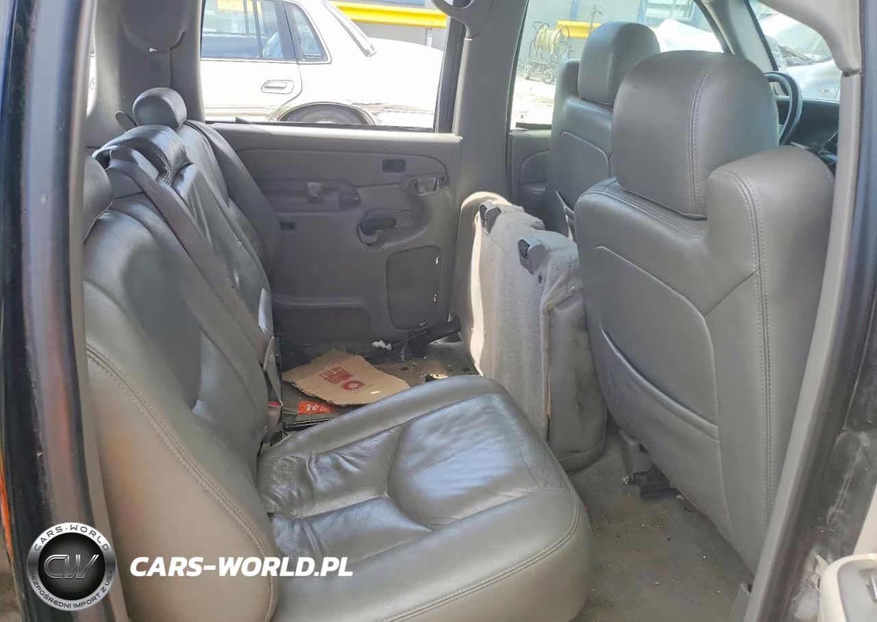 2005 Chevrolet Suburban K1500 VIN:3GNFK16Z25G159354 - 11