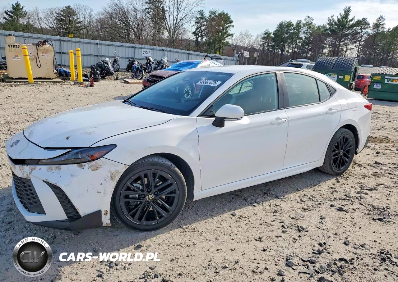 2025 Toyota Camry Se – zdjęcie 1 z 12