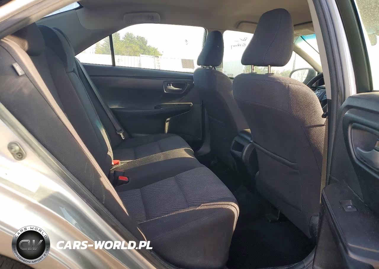 2017 Toyota Camry Le VIN:4T1BF1FK8HU334248 - 10