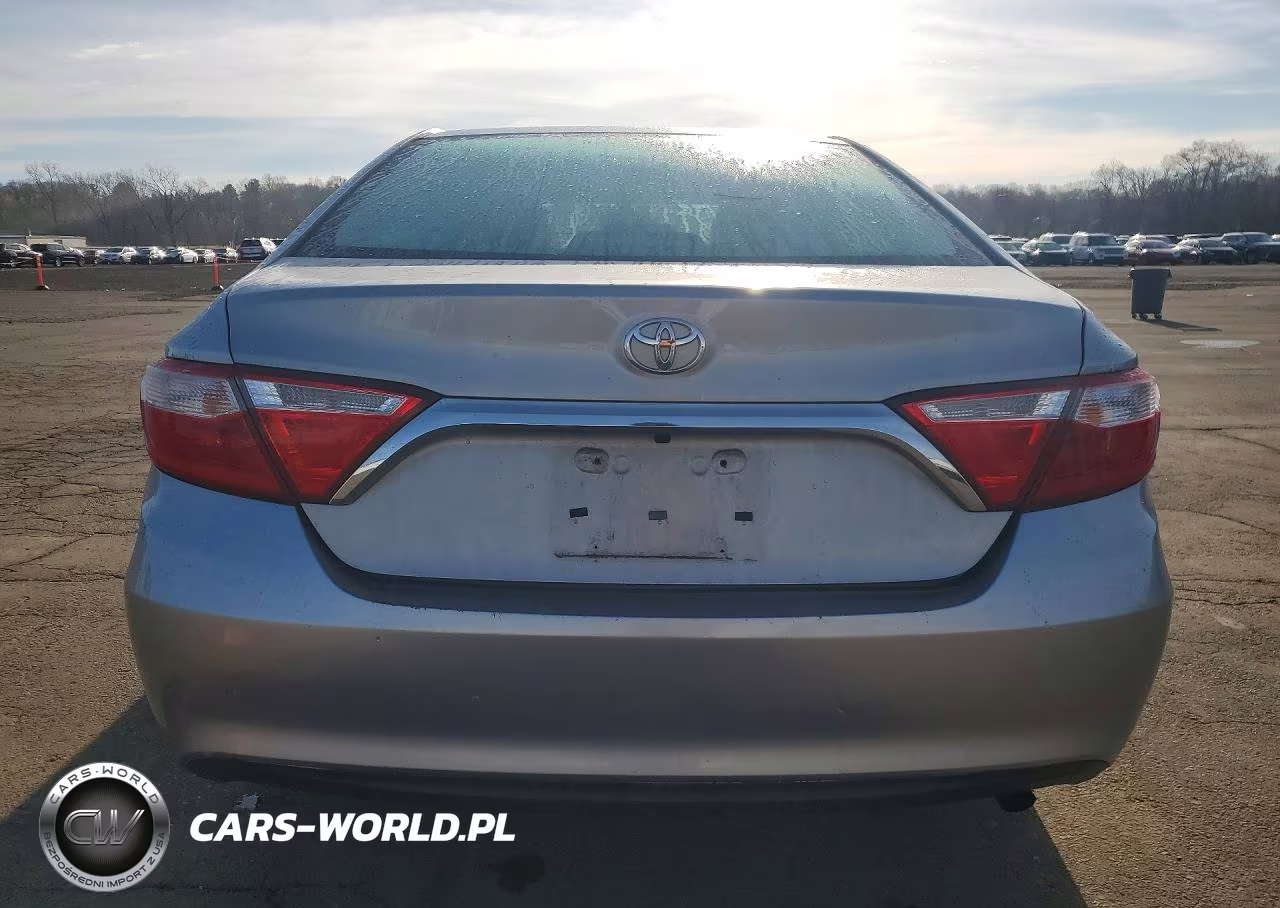 2017 Toyota Camry Le VIN:4T1BF1FK8HU334248 - 6