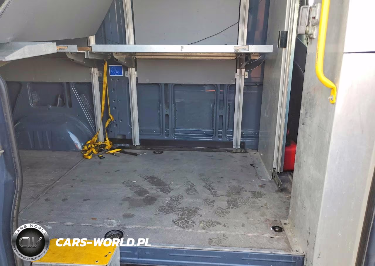 2019 Mercedes Benz Sprinter 2500 Delivery Van VIN:WD4PF0CDXKP030666 - 11