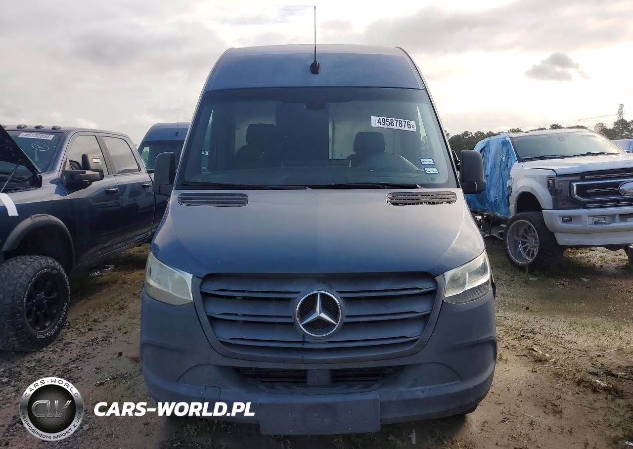 2019 Mercedes Benz Sprinter 2500 Delivery Van VIN:WD4PF0CDXKP030666 - 5