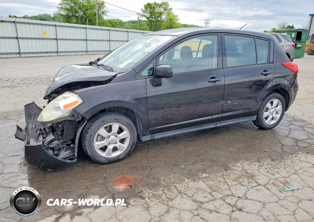 2009 Nissan Versa 1.8 S