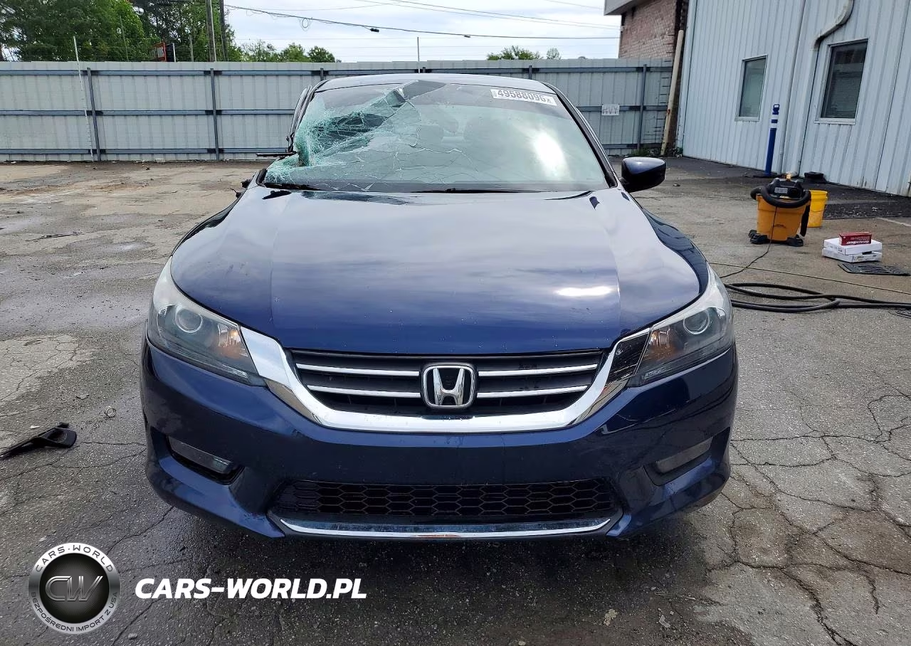 2015 Honda Accord Sport VIN:1HGCR2F50FA134285 - 5