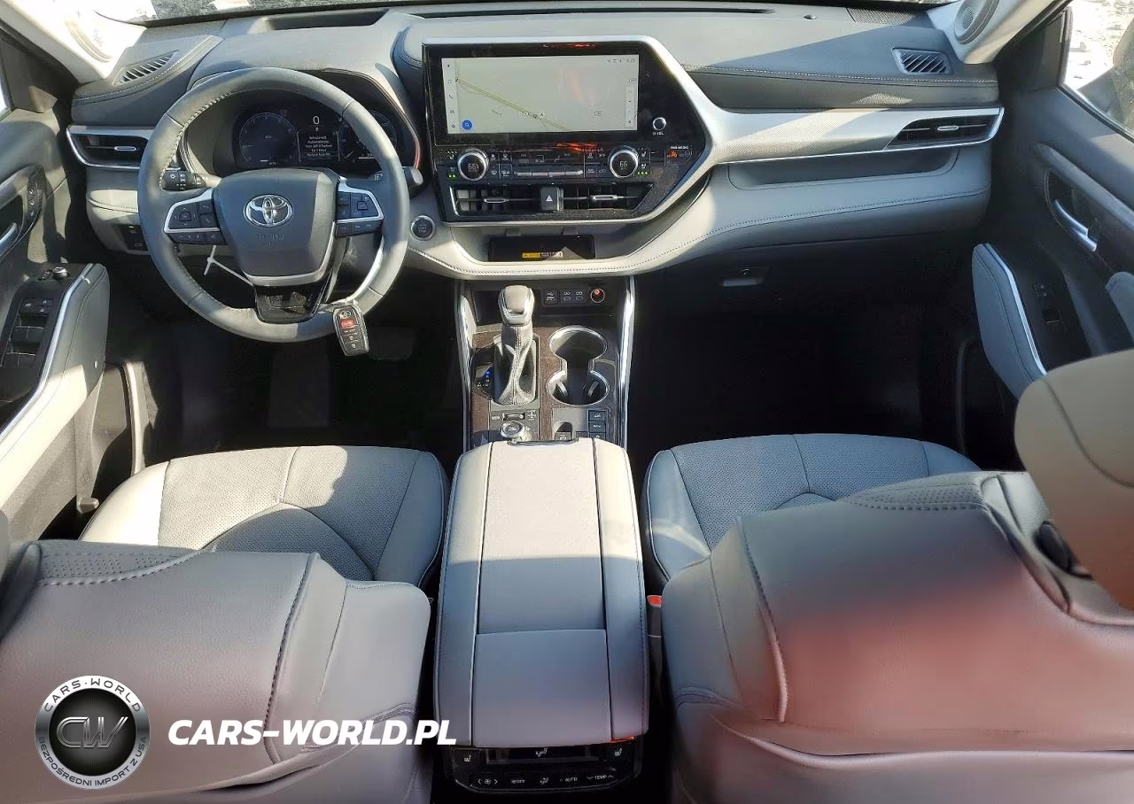 2026 Toyota Highlander Platinum VIN:5TDKDRBH5TS597622 - 8
