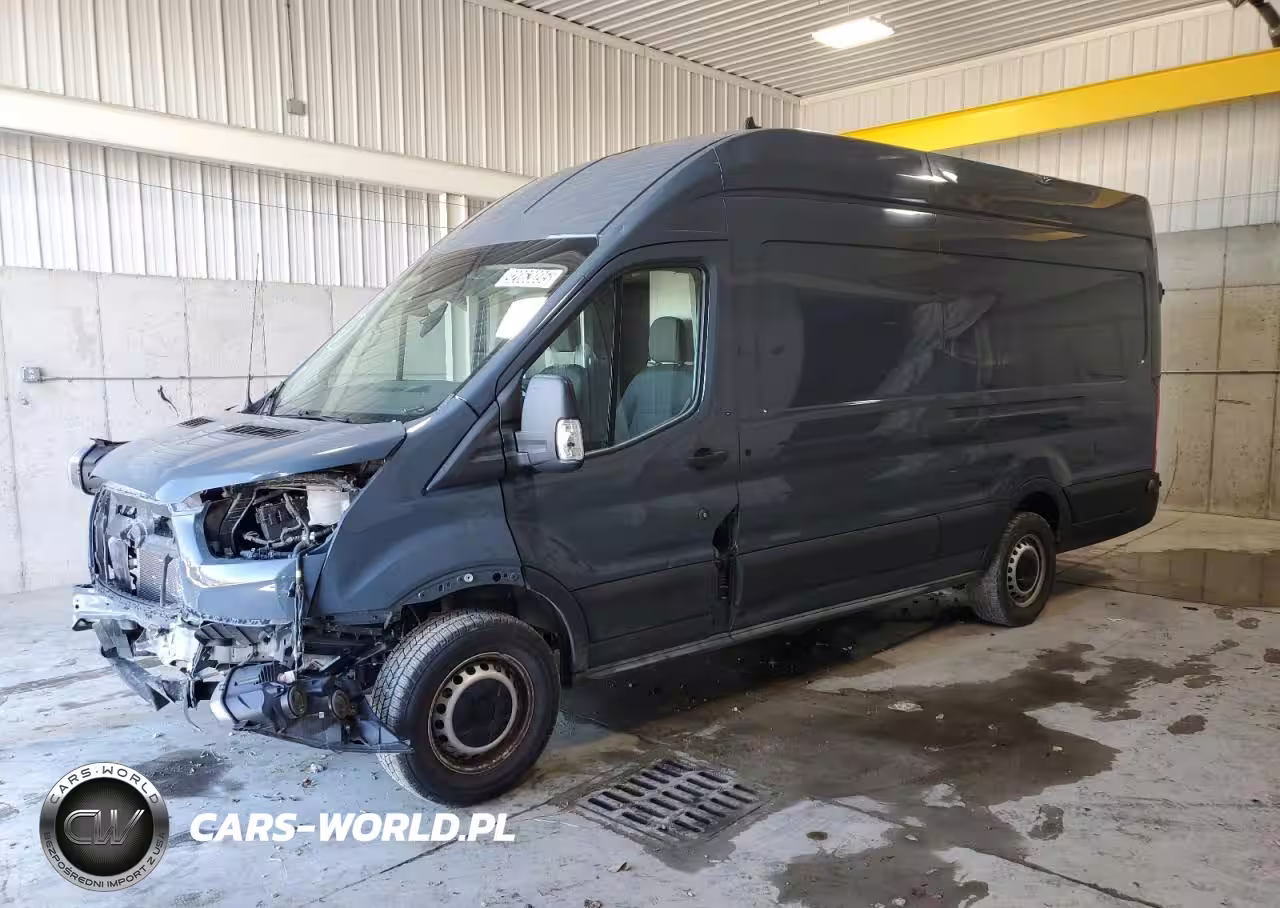 2020 Ford Transit Delivery Van