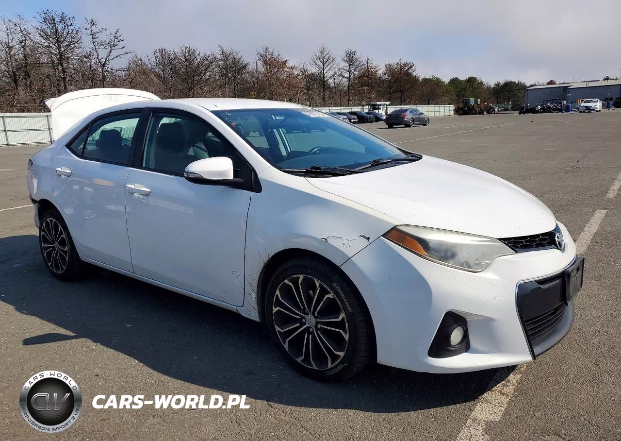 2015 Toyota Corolla S Plus VIN:2T1BURHE5FC316462 - 4