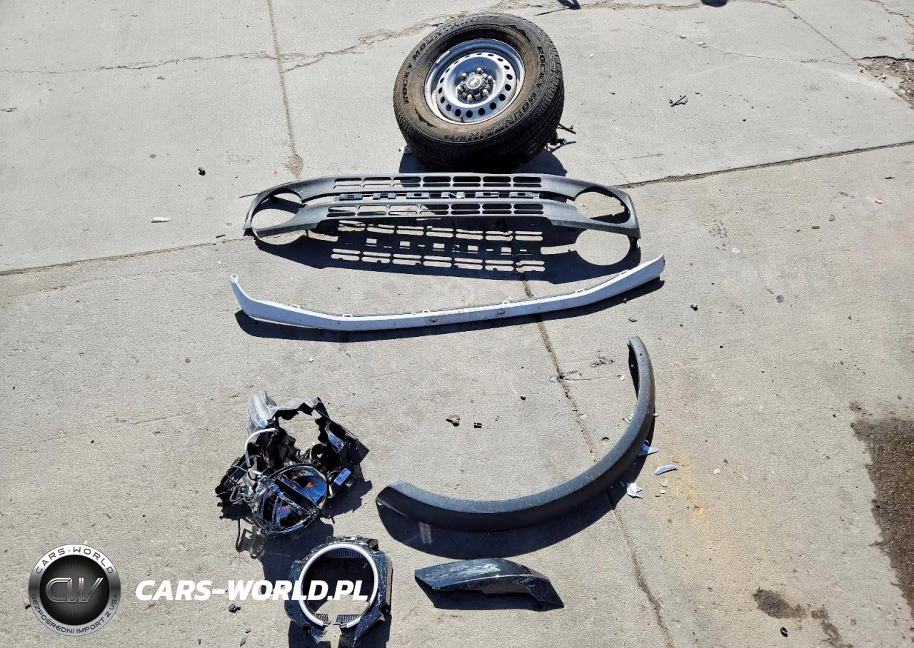 2021 Ford Bronco Base VIN:1FMDE5AH8MLA69118 - 13