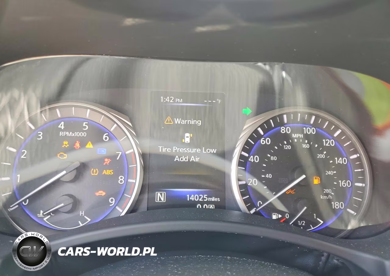 2019 Infiniti Q60 3.0T Luxe VIN:JN1EV7EK7KM230496 - 9
