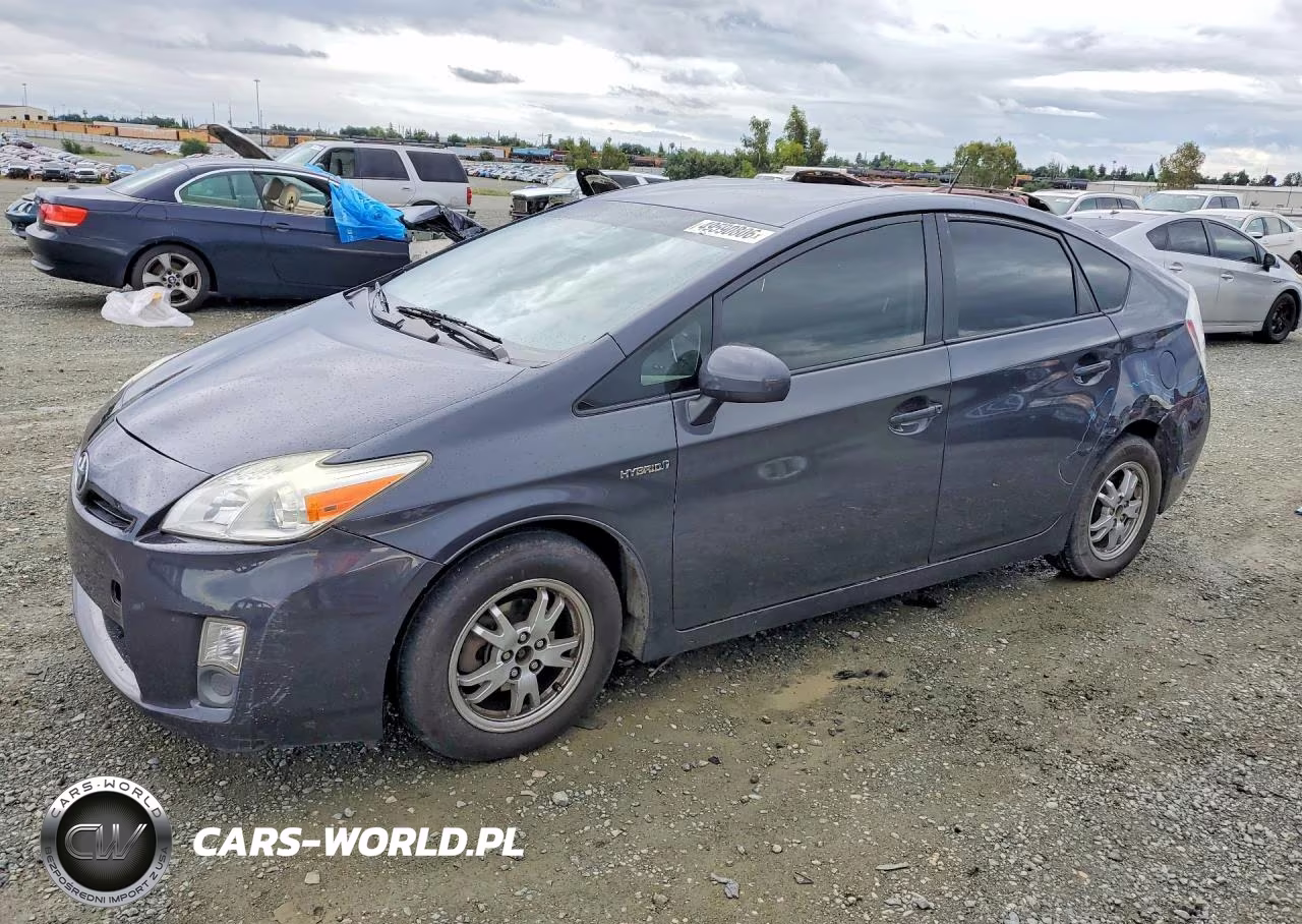 2011 Toyota Prius Four – zdjęcie 1 z 12