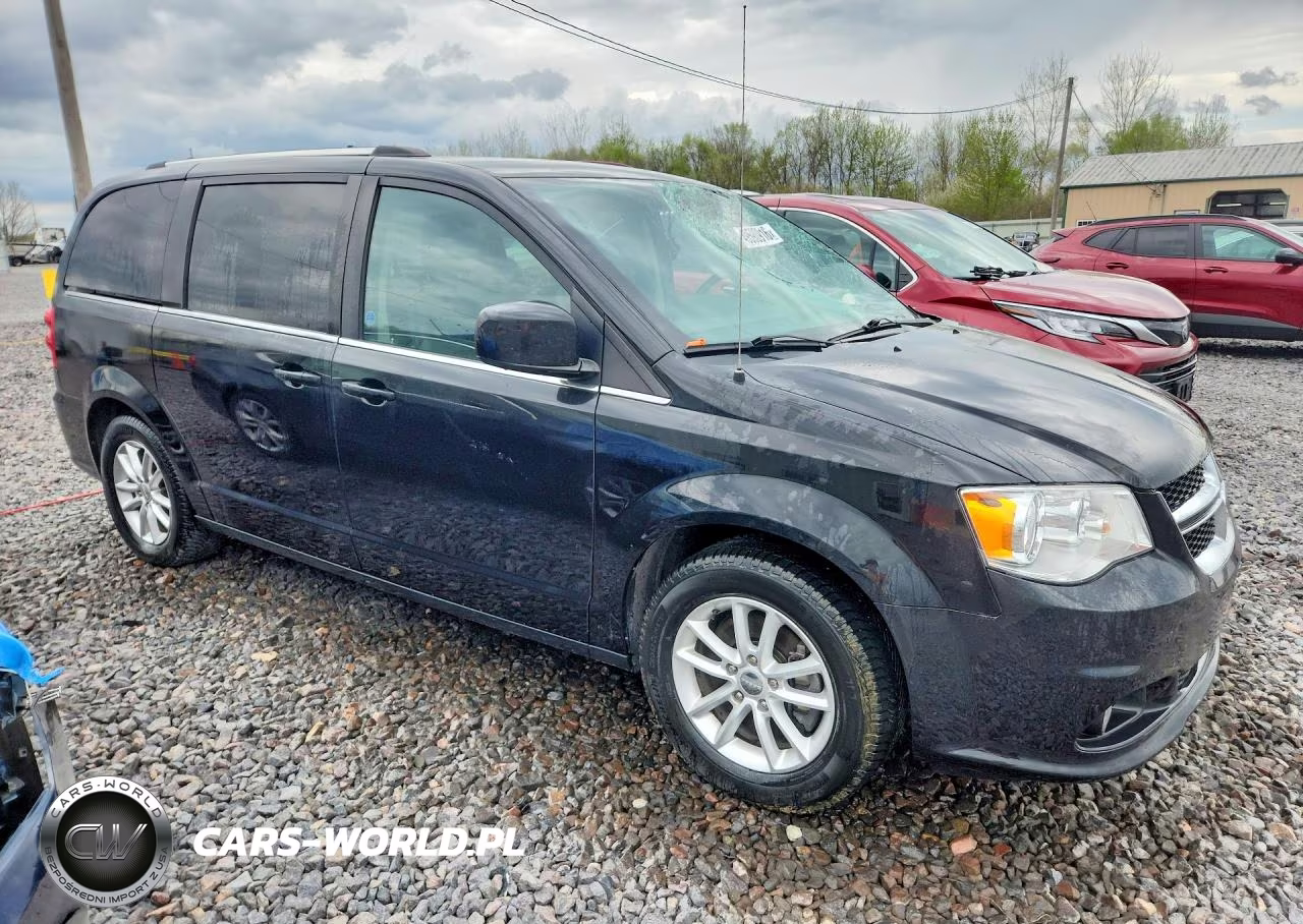 2019 Dodge Grand Caravan Sxt VIN:2C4RDGCG5KR519440 - 4