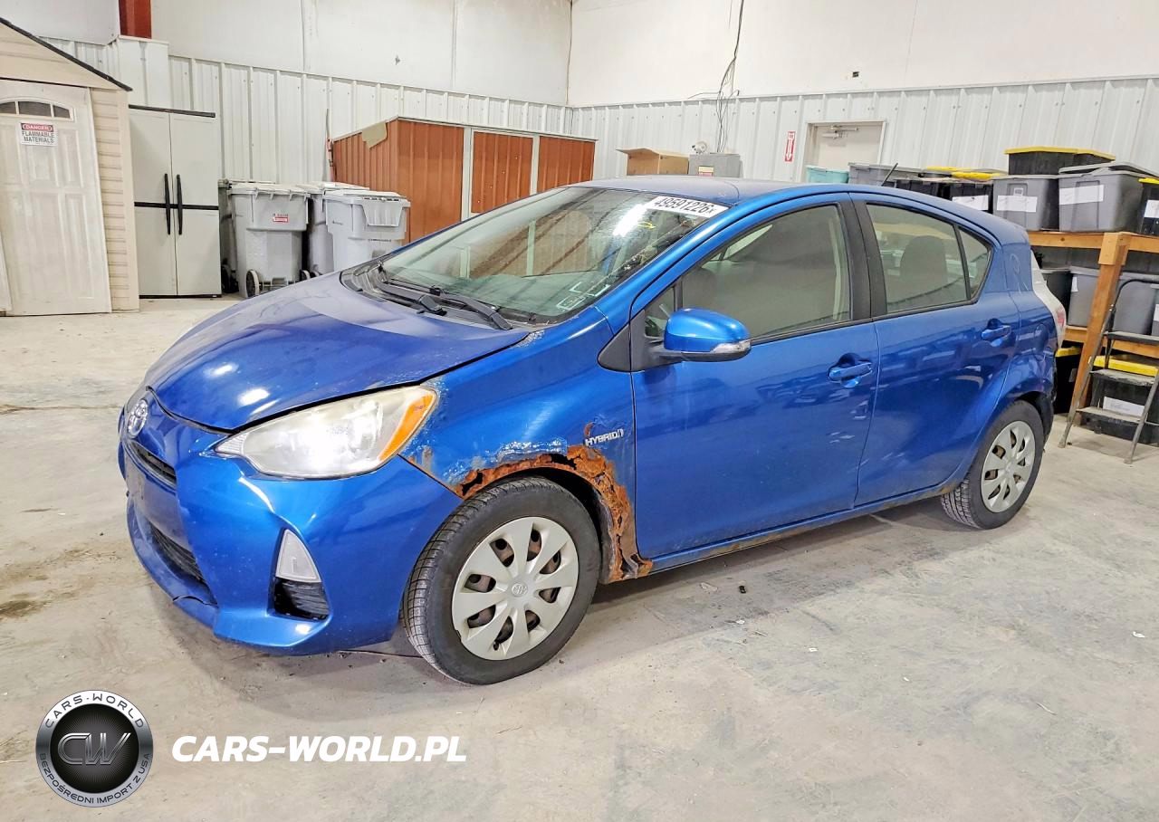 2014 Toyota Prius C Two