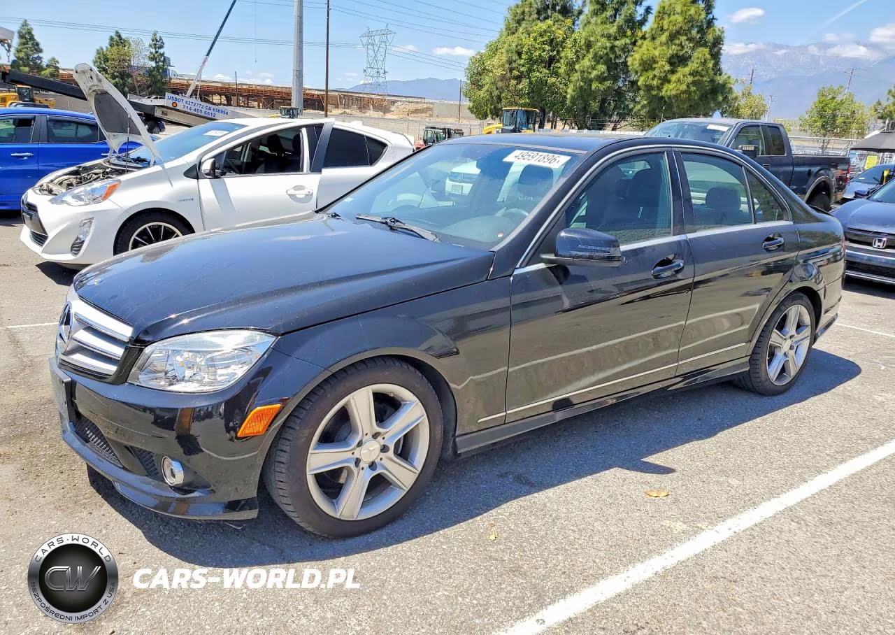 2010 Mercedes-Benz C 300