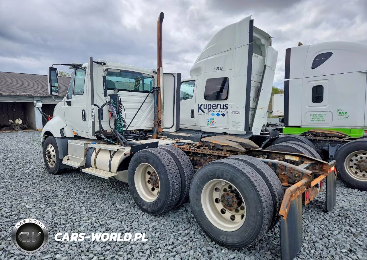 2015 International Lf687 Semi Truck VIN:1HSDJAPR6FH531276 - 3