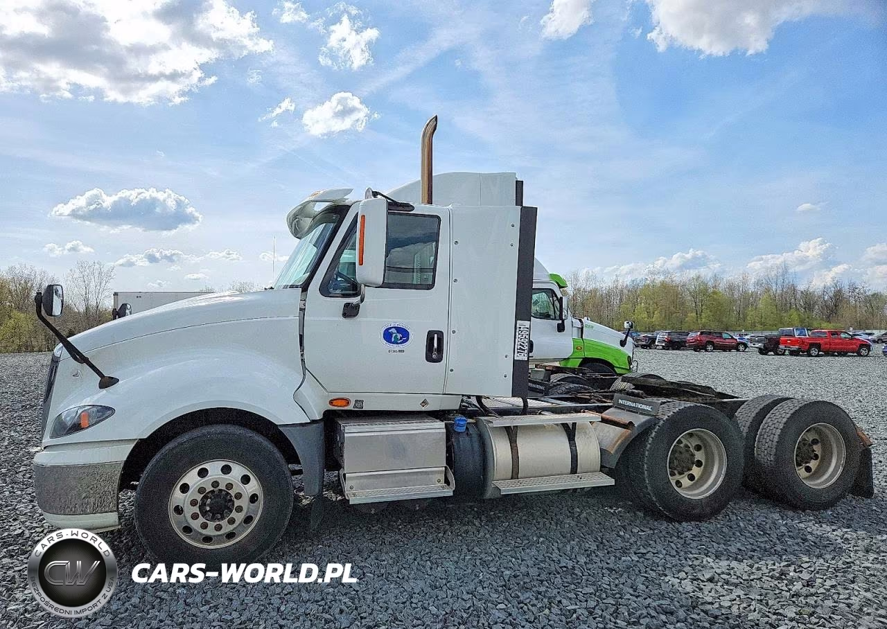 2015 International Lf687 Semi Truck VIN:1HSDJAPR6FH531276 - 9