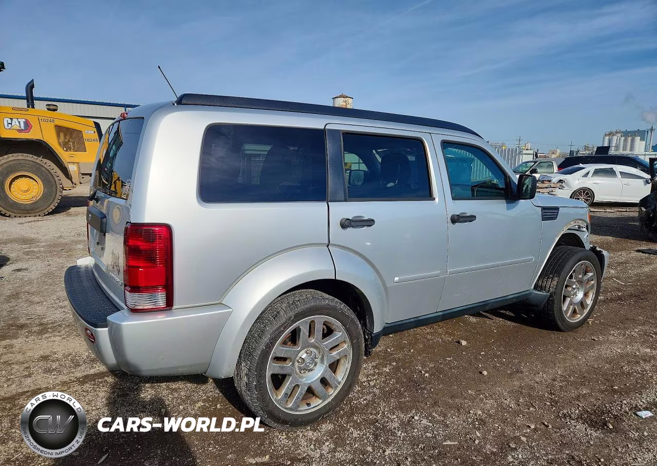2011 Dodge Nitro Heat VIN:1D4PT4GK7BW597543 - 3