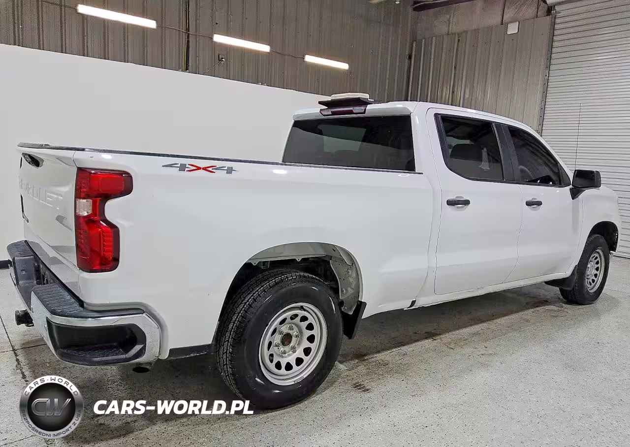 2023 Chevrolet Silverado K1500 VIN:3GCUDAEDXPG133894 - 3